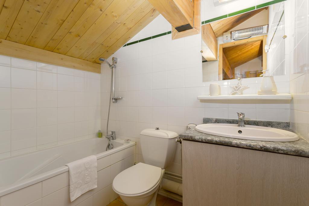 Madame Vacances Les Chalets Du Praz La Plagne Phòng bức ảnh